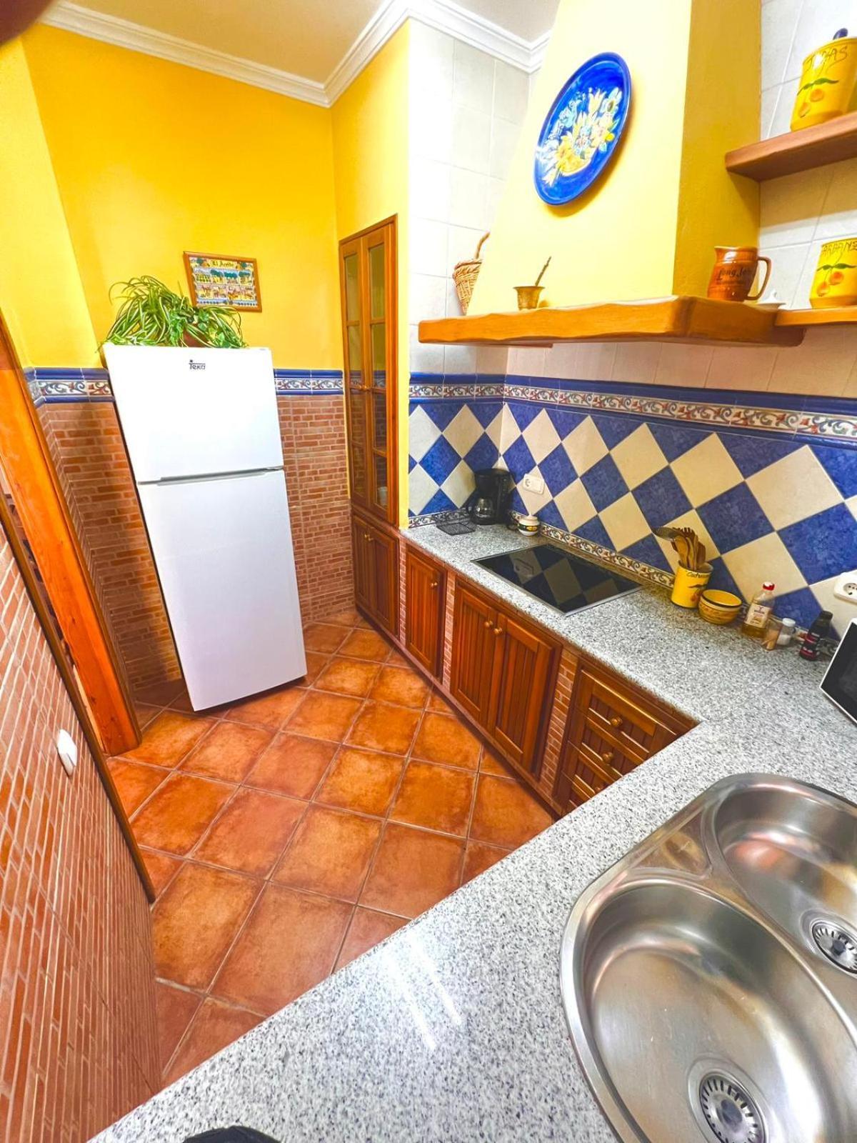 Sebastian'S House Villa Coin Bagian luar foto