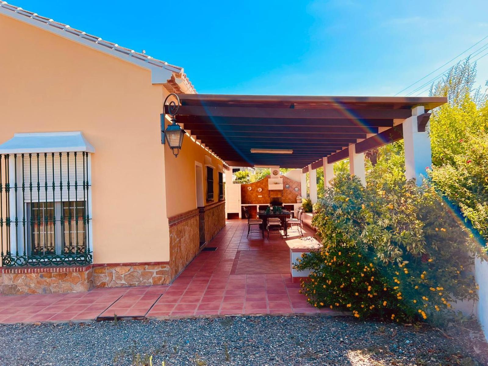 Sebastian'S House Villa Coin Bagian luar foto