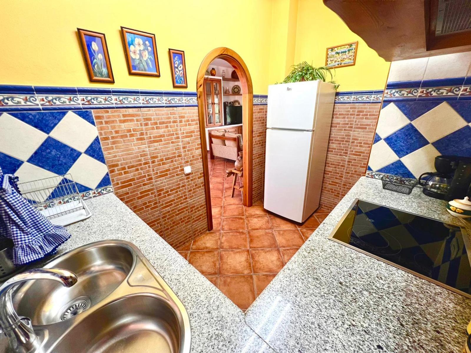 Sebastian'S House Villa Coin Bagian luar foto
