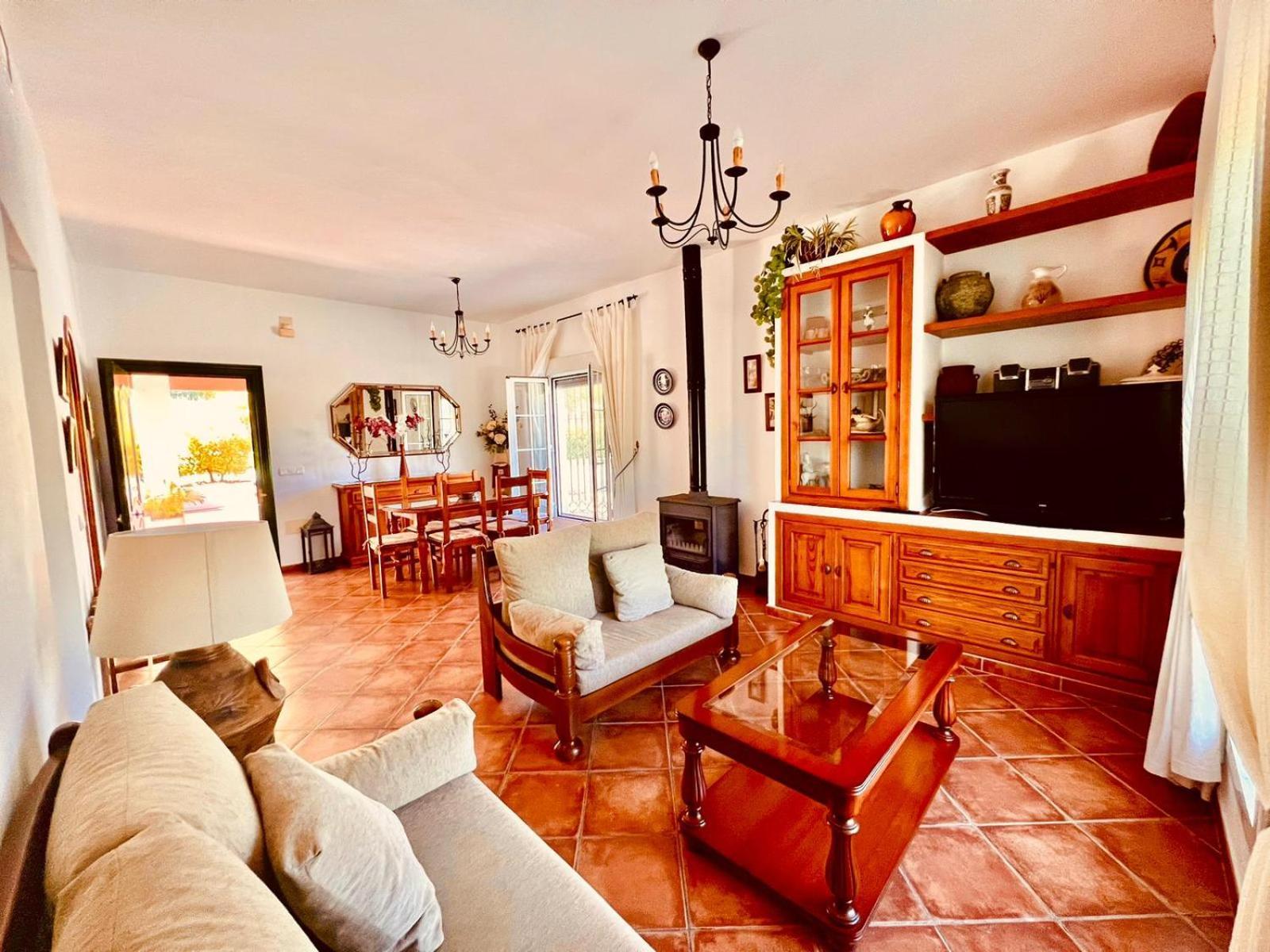 Sebastian'S House Villa Coin Bagian luar foto
